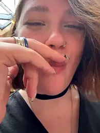 lucy-joy webcam model stream image