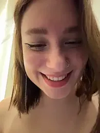 lucy-joy webcam model stream image