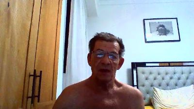 AMORE2704 webcam model stream image