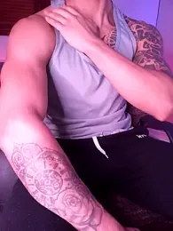 Joylopez_fit webcam model stream image