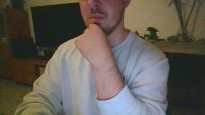 SilentDefender webcam model stream image