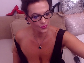 Rebecca Noble webcam model stream image