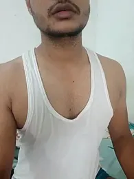 Lilhoodbabyyy webcam model stream image