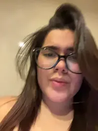 Valenhill@xh webcam stripchat model stream image
