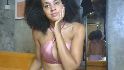 FemDomlia webcam model stream image