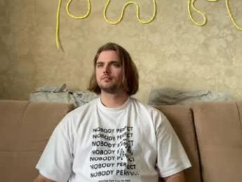 eva_calvin webcam chaturbate model stream image