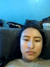 Venuz_Rivers_ webcam model stream image