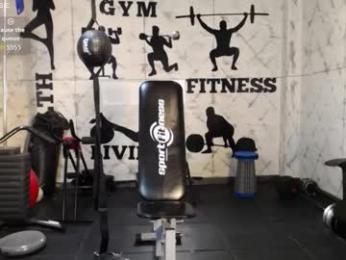 liljames_ webcam model stream image