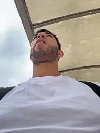 liam_bronw webcam model stream image