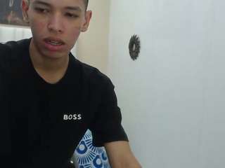 brian-scott23 webcam model stream image