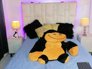Chantal Morrison webcam model stream image