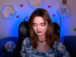 luna-berryy webcam camsoda model stream image