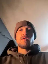 Midwestalpha webcam model stream image