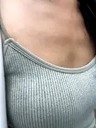 so-linger webcam stripchat model stream image