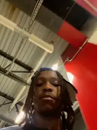 sneakylink13__ webcam model stream image