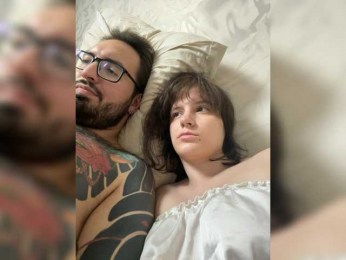 meow-10 webcam model stream image