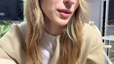 KristalUllman webcam cam4 model stream image