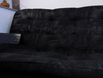apoloklein_ webcam model stream image