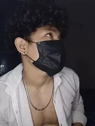 roxiii_ webcam model stream image