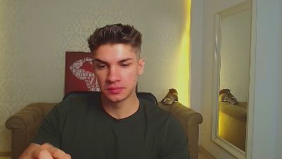 MaxKaidenn webcam cam4 model stream image