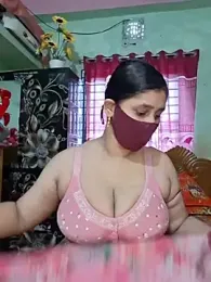 Cute_Faria webcam preview