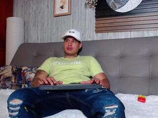 Dan Airen webcam model stream image