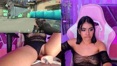 LeahVega webcam model stream image