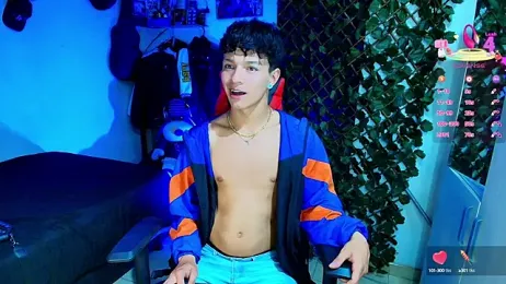 twink_sebas_ webcam model stream image