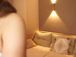 winky-pinky webcam model stream image