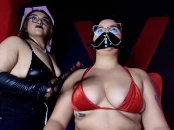 Miss-and-submissive2 webcam model stream image