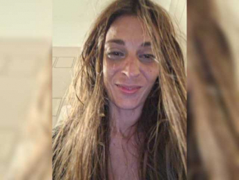 Viola18 webcam model stream image