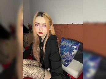 Chanterelle008 webcam model stream image