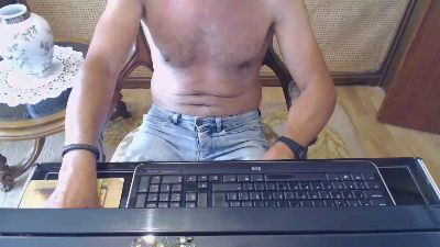 perro5421 webcam cam4 model stream image