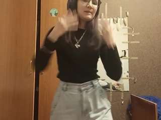 latoniabudney webcam model stream image