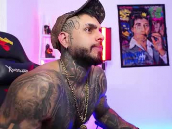 logan_hugh8 webcam model stream image