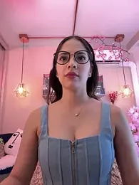 Zoe_Bae webcam model stream image