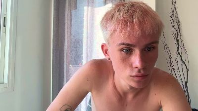 twinkniko webcam model stream image