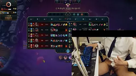 DoseCap0 webcam stripchat model stream image