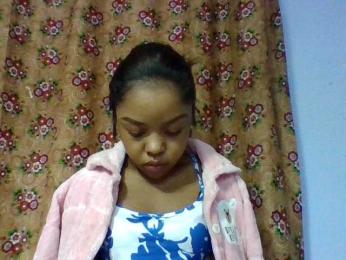 Elysa7 webcam model stream image
