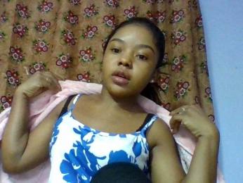 Elysa7 webcam model stream image