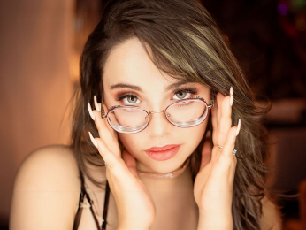JulieteSaenz webcam model stream image