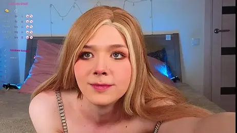 _yourFoxy_ webcam model stream image