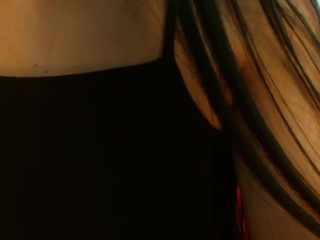 lilapinky webcam model stream image