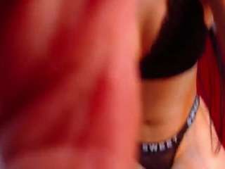 lilapinky webcam model stream image