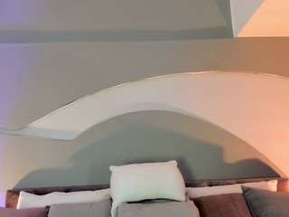 nicolle-w webcam model stream image