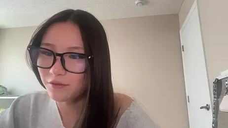 luvvivii webcam stripchat model stream image