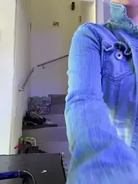 newMichelle webcam model stream image