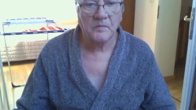 Contact27110 webcam model stream image