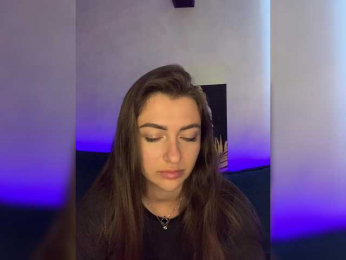 WILDGIRL webcam model stream image