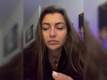 WILDGIRL webcam model stream image